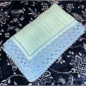 Handmade 35x42 Crocheted Baby Blanket